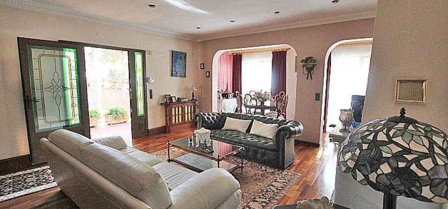 Torrevieja, Alicante, 5 Bedrooms Bedrooms, ,2 BathroomsBathrooms,Villa,Resale,0,32821674659694800