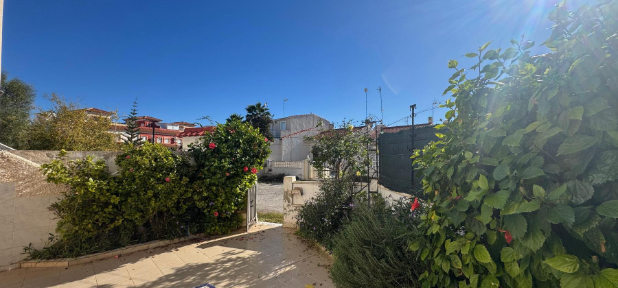 Torrevieja, Alicante, 2 Bedrooms Bedrooms, ,1 BathroomBathrooms,Bungalow,Resale,0,328216618880608192