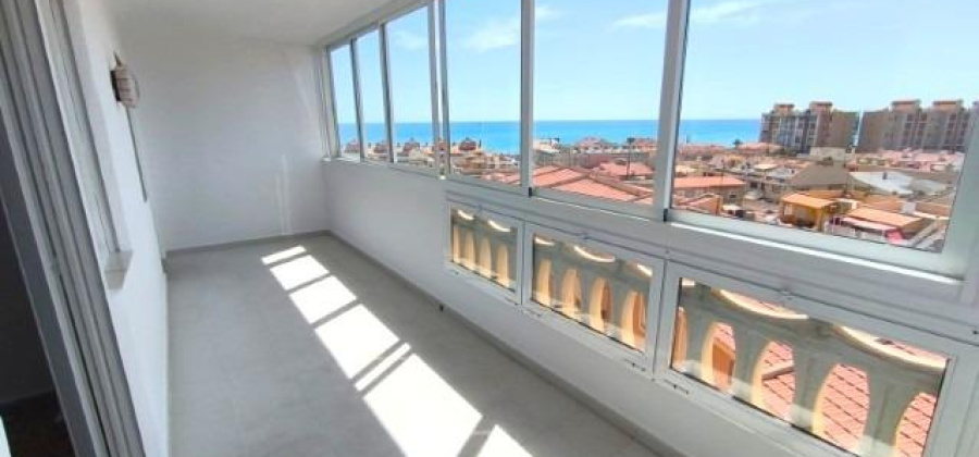 Torrevieja, Alicante, 2 Bedrooms Bedrooms, ,1 BathroomBathrooms,Apartment,Resale,0,75632216366732128