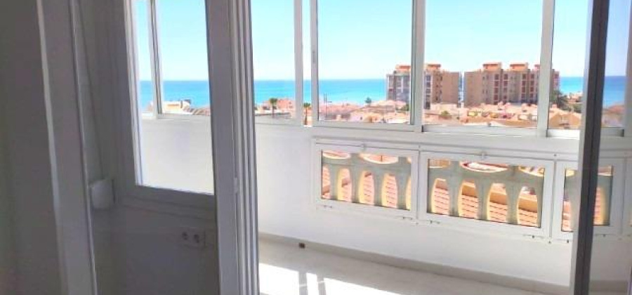 Torrevieja, Alicante, 2 Bedrooms Bedrooms, ,1 BathroomBathrooms,Apartment,Resale,0,75632216366732128