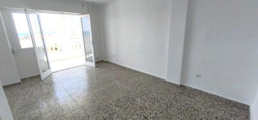 Torrevieja, Alicante, 2 Bedrooms Bedrooms, ,1 BathroomBathrooms,Apartment,Resale,0,75632216366732128