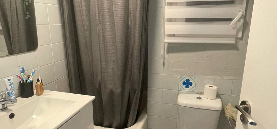 Alicante, Alicante, 3 Bedrooms Bedrooms, ,1 BathroomBathrooms,Apartment,Resale,0,75632108306916224