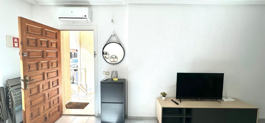 Torrevieja, Alicante, 1 Bedroom Bedrooms, ,1 BathroomBathrooms,Apartment,Resale,0,75632150367405152