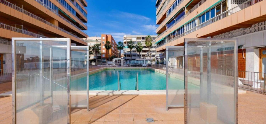 Torrevieja, Alicante, 3 Bedrooms Bedrooms, ,2 BathroomsBathrooms,Apartment,Resale,0,7563269648569459