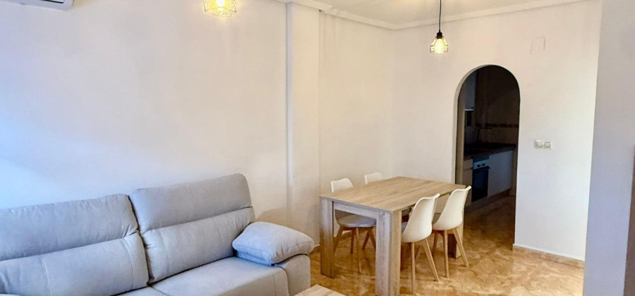 Torrevieja, Alicante, 2 Bedrooms Bedrooms, ,1 BathroomBathrooms,Apartment,Resale,0,75632104778086560