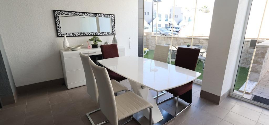 Orihuela Costa, Alicante, 2 Bedrooms Bedrooms, ,2 BathroomsBathrooms,Bungalow,Resale,0,209924232774723968