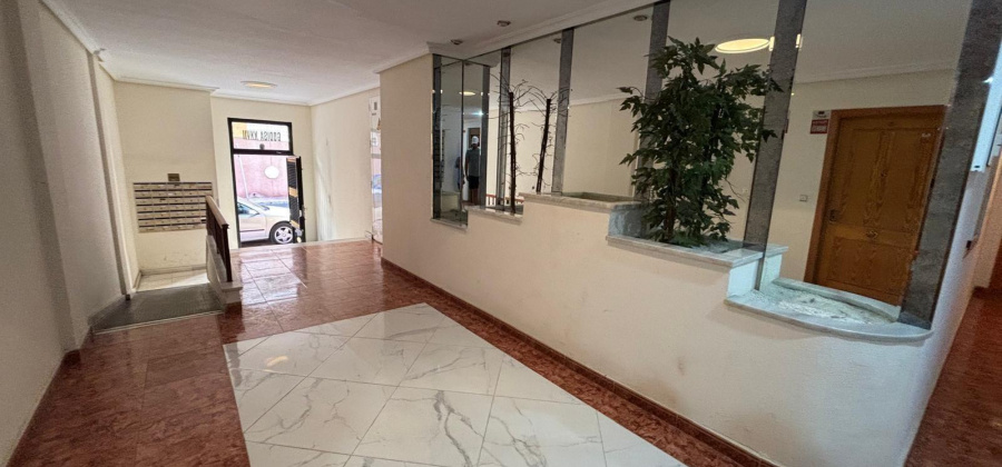 Torrevieja, Alicante, 2 Bedrooms Bedrooms, ,1 BathroomBathrooms,Apartment,Resale,0,75632284011161200