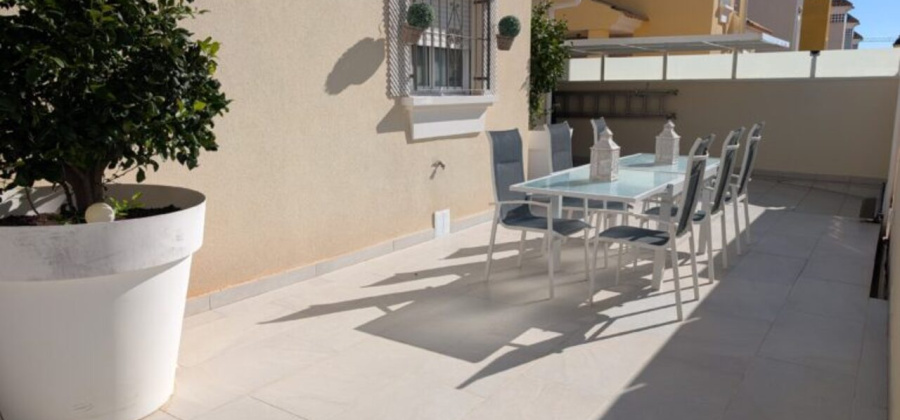 Villamartin, Alicante, 3 Bedrooms Bedrooms, ,2 BathroomsBathrooms,Villa,Resale,0,90690210815519104