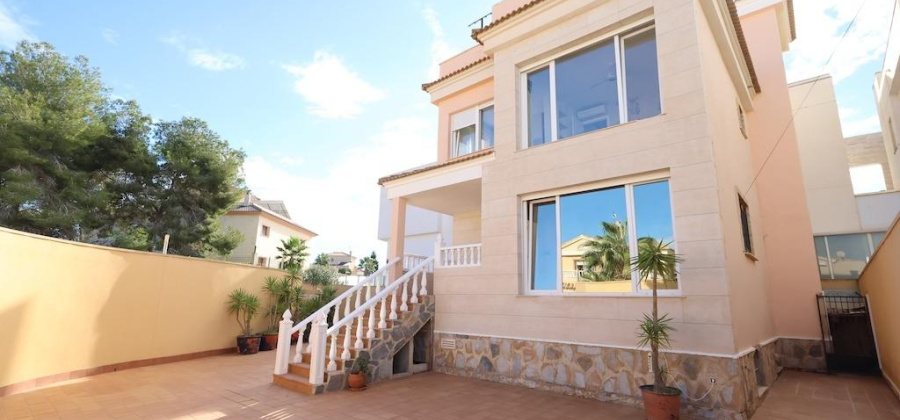 Orihuela Costa, Alicante, 4 Bedrooms Bedrooms, ,2 BathroomsBathrooms,Villa,Resale,0,209924108804556960
