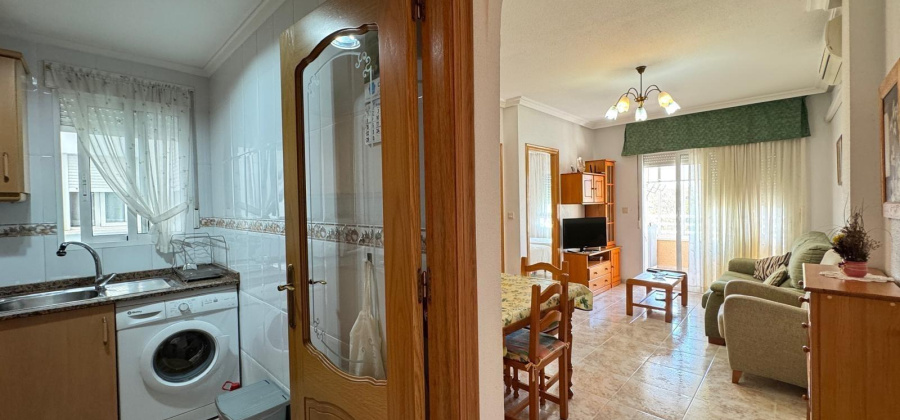 Torrevieja, Alicante, 2 Bedrooms Bedrooms, ,1 BathroomBathrooms,Apartment,Resale,0,75632164560488848
