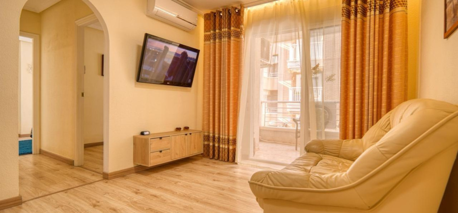 Torrevieja, Alicante, 2 Bedrooms Bedrooms, ,1 BathroomBathrooms,Apartment,Resale,0,7563274929252979