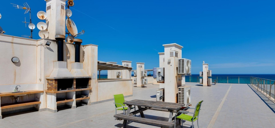 Torrevieja, Alicante, 2 Bedrooms Bedrooms, ,2 BathroomsBathrooms,Apartment,Resale,0,7563296711632992