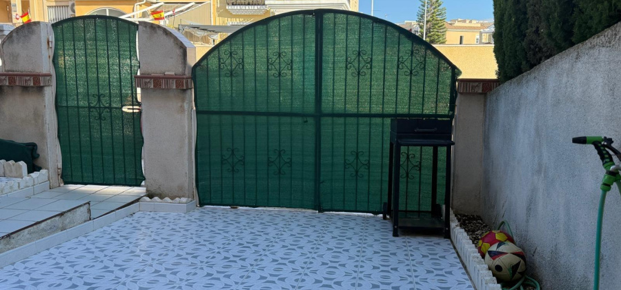 Torrevieja, Alicante, 2 Bedrooms Bedrooms, ,1 BathroomBathrooms,Bungalow,Resale,0,75632139932620864