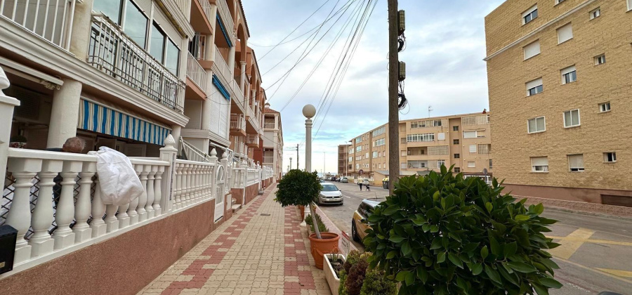 Torrevieja, Alicante, 1 Bedroom Bedrooms, ,2 BathroomsBathrooms,Apartment,Resale,0,75632177558738320