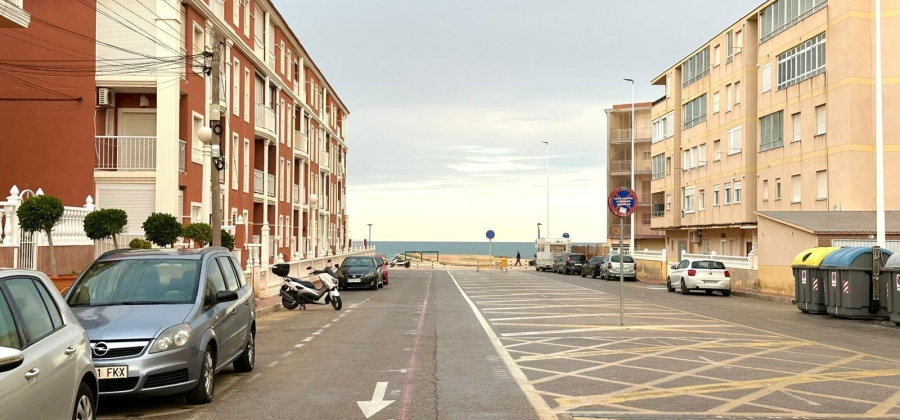 Torrevieja, Alicante, 1 Bedroom Bedrooms, ,2 BathroomsBathrooms,Apartment,Resale,0,75632177558738320