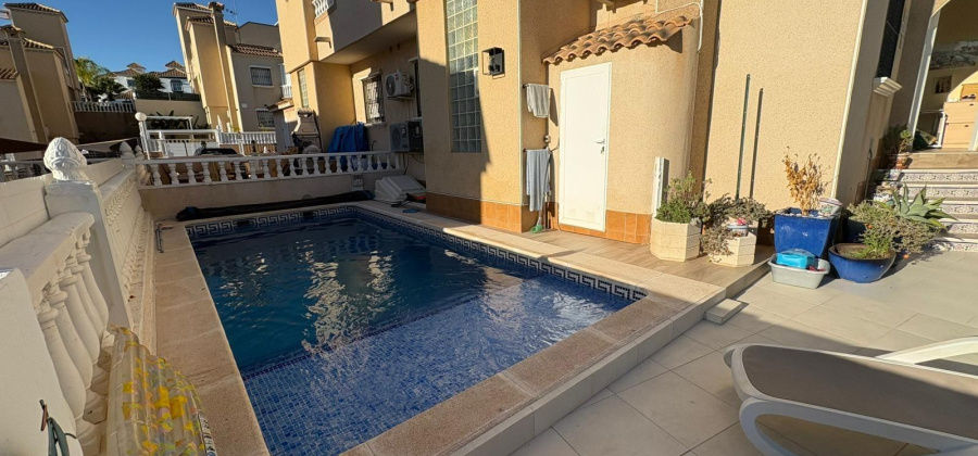 Orihuela Costa, Alicante, 3 Bedrooms Bedrooms, ,2 BathroomsBathrooms,Townhouse,Resale,0,75632223731665568