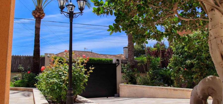 Ciudad Quesada, Alicante, 5 Bedrooms Bedrooms, ,5 BathroomsBathrooms,Villa,Resale,0,75632178125920128