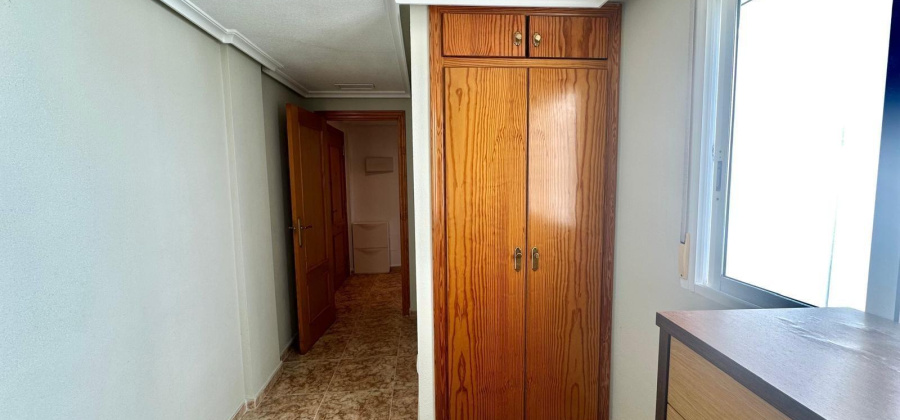 Torrevieja, Alicante, 2 Bedrooms Bedrooms, ,2 BathroomsBathrooms,Apartment,Resale,0,75632632473901408