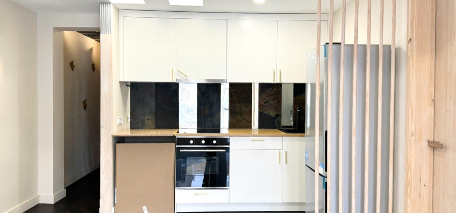 Alicante, Alicante, 2 Bedrooms Bedrooms, ,1 BathroomBathrooms,Apartment,Resale,0,75632637691472800