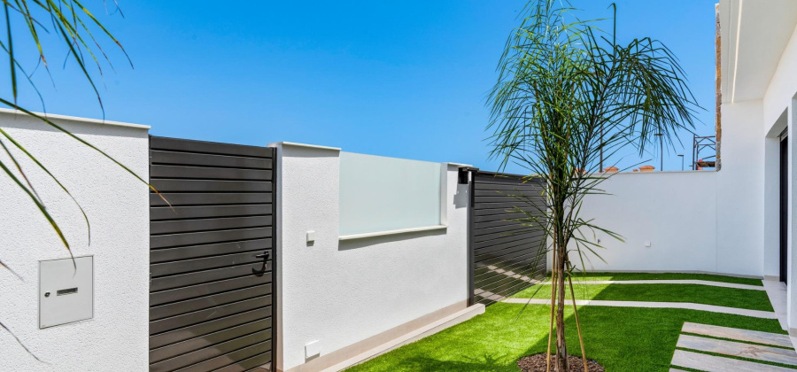 Los Alcazares, Murcia, 3 Bedrooms Bedrooms, ,2 BathroomsBathrooms,Villa,New,0,209559100751659904