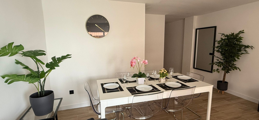 Torrevieja, Alicante, 3 Bedrooms Bedrooms, ,2 BathroomsBathrooms,Apartment,Resale,0,20610469954667616