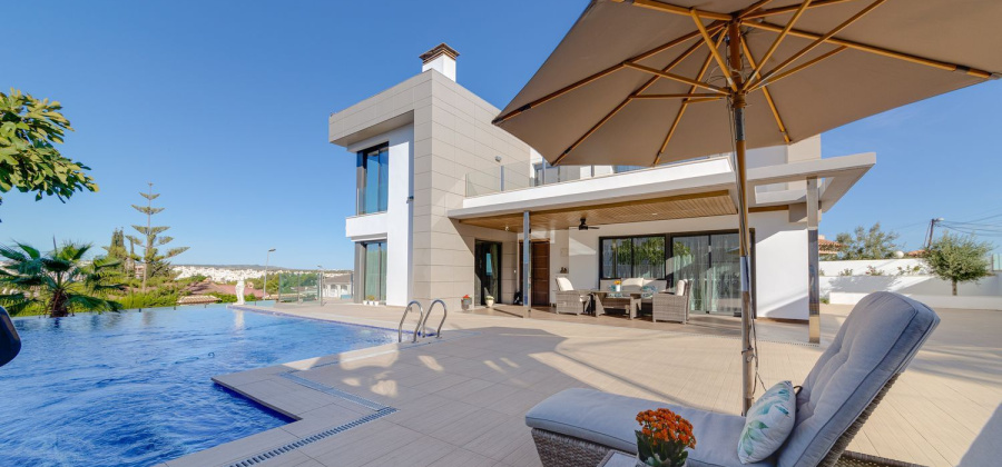 Torrevieja, Alicante, 3 Bedrooms Bedrooms, ,4 BathroomsBathrooms,Apartment,Resale,0,206104171876383360