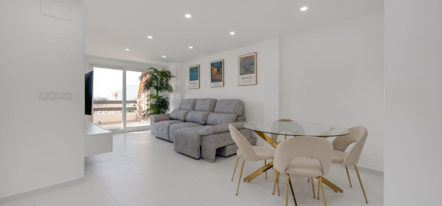 Torrevieja, Alicante, 3 Bedrooms Bedrooms, ,2 BathroomsBathrooms,Apartment,Resale,0,206104207309026752