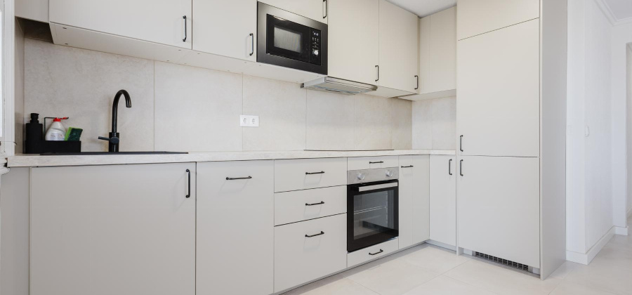 Torrevieja, Alicante, 3 Bedrooms Bedrooms, ,2 BathroomsBathrooms,Apartment,Resale,0,206104212072626336