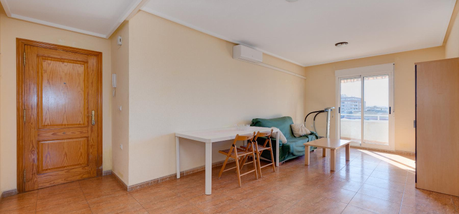 Torrevieja, Alicante, 2 Bedrooms Bedrooms, ,1 BathroomBathrooms,Apartment,Resale,0,206104216244004032
