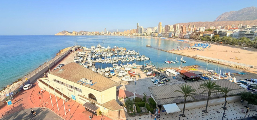 Benidorm, Alicante, 3 Bedrooms Bedrooms, ,2 BathroomsBathrooms,Apartment,Resale,0,75632174316423616