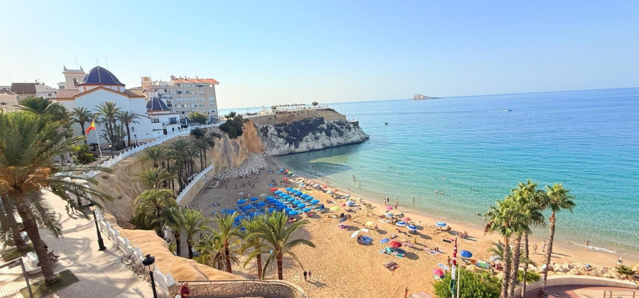 Benidorm, Alicante, 3 Bedrooms Bedrooms, ,2 BathroomsBathrooms,Apartment,Resale,0,75632174316423616