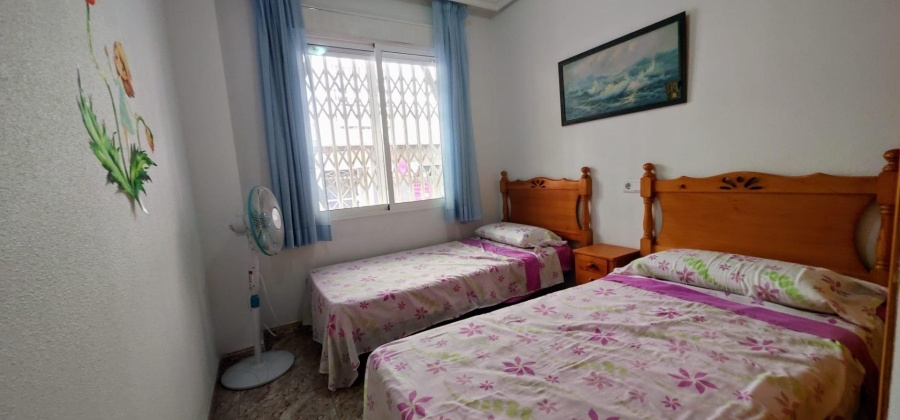 Torrevieja, Alicante, 3 Bedrooms Bedrooms, ,2 BathroomsBathrooms,Apartment,Resale,0,75632242685548864