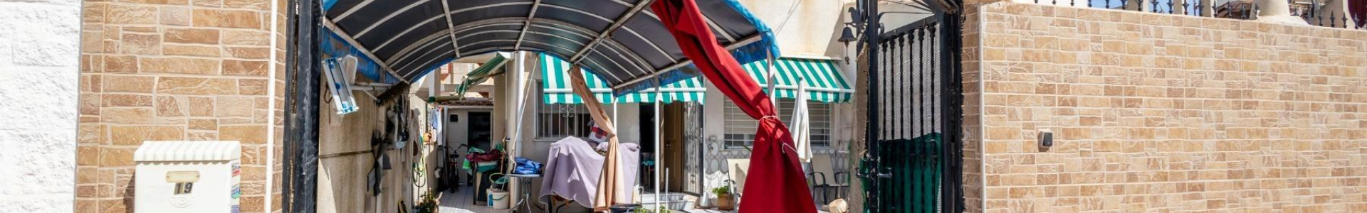 Orihuela, Alicante, 4 Bedrooms Bedrooms, ,2 BathroomsBathrooms,Villa,Resale,0,7563269259920321