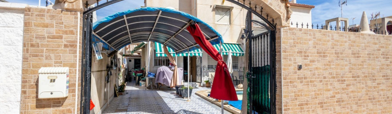 Orihuela, Alicante, 4 Bedrooms Bedrooms, ,2 BathroomsBathrooms,Villa,Resale,0,7563269259920321