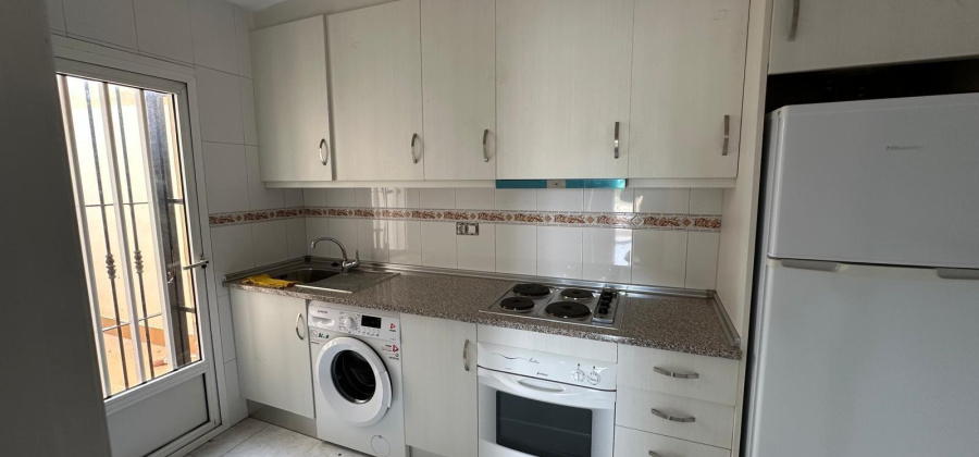 Torrevieja, Alicante, 2 Bedrooms Bedrooms, ,1 BathroomBathrooms,Bungalow,Resale,0,7563298874459302