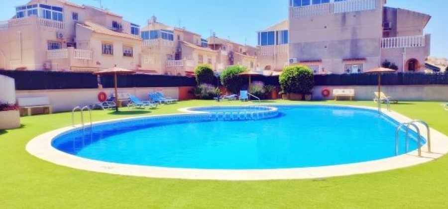 Torrevieja, Alicante, 2 Bedrooms Bedrooms, ,1 BathroomBathrooms,Townhouse,Resale,0,75632139898439808
