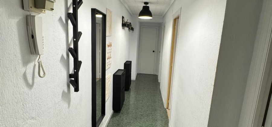 Alicante, Alicante, 3 Bedrooms Bedrooms, ,1 BathroomBathrooms,Apartment,Resale,0,75632172608743280