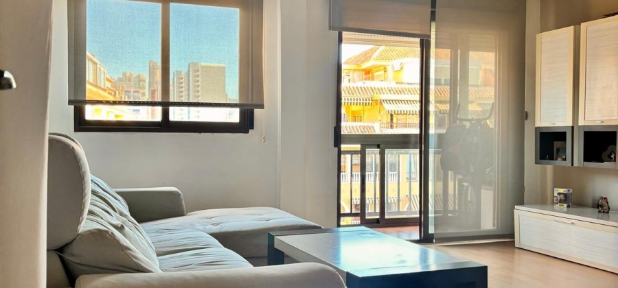 Benidorm, Alicante, 3 Bedrooms Bedrooms, ,2 BathroomsBathrooms,Apartment,Resale,0,75632227692435296