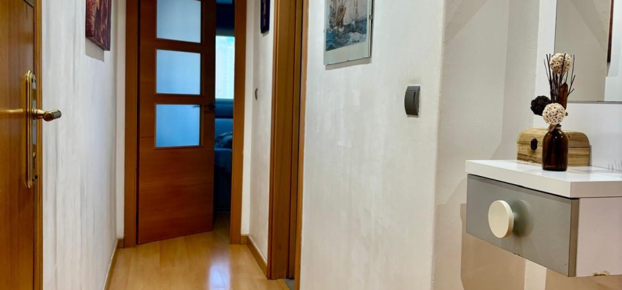 Benidorm, Alicante, 3 Bedrooms Bedrooms, ,2 BathroomsBathrooms,Apartment,Resale,0,75632227692435296