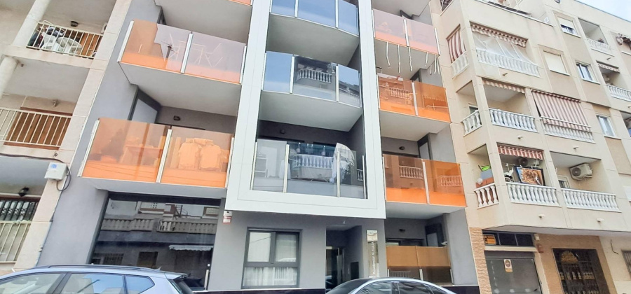 Torrevieja, Alicante, 2 Bedrooms Bedrooms, ,2 BathroomsBathrooms,Apartment,Resale,0,75632576758892400