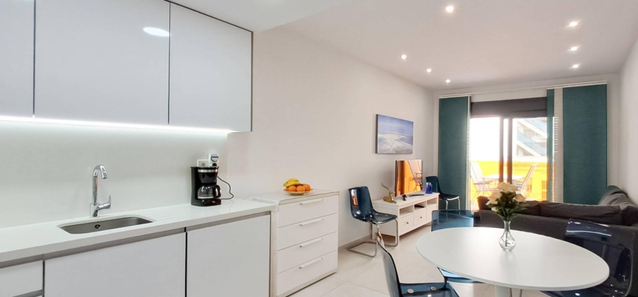 Torrevieja, Alicante, 2 Bedrooms Bedrooms, ,2 BathroomsBathrooms,Apartment,Resale,0,75632576758892400