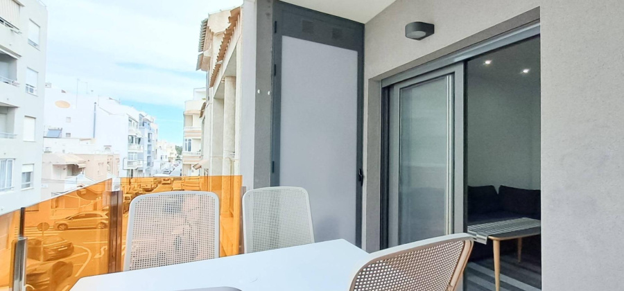 Torrevieja, Alicante, 2 Bedrooms Bedrooms, ,2 BathroomsBathrooms,Apartment,Resale,0,75632576758892400