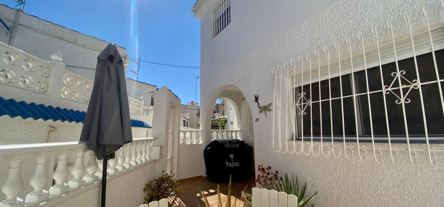 Torrevieja, Alicante, 2 Bedrooms Bedrooms, ,1 BathroomBathrooms,Apartment,Resale,0,75632147222132352