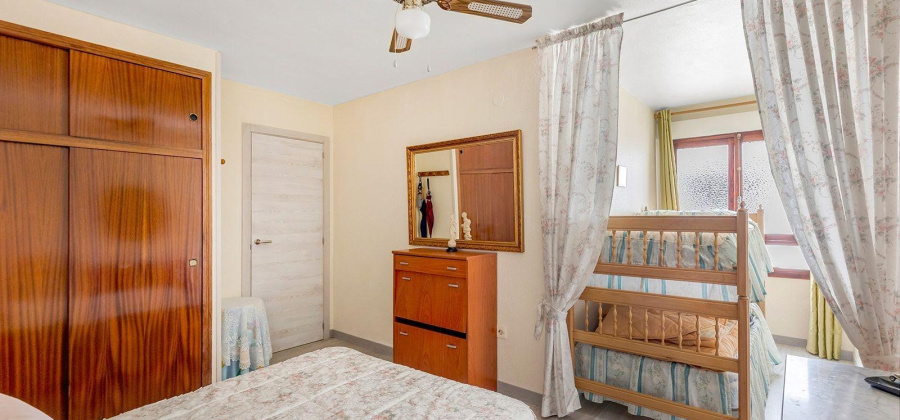 Torrevieja, Alicante, 3 Bedrooms Bedrooms, ,1 BathroomBathrooms,Apartment,Resale,0,75632558742100352