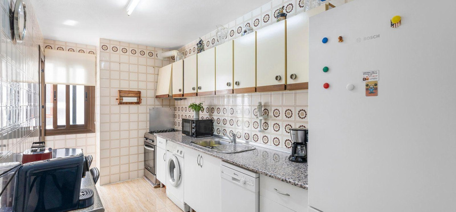 Torrevieja, Alicante, 3 Bedrooms Bedrooms, ,1 BathroomBathrooms,Apartment,Resale,0,75632558742100352