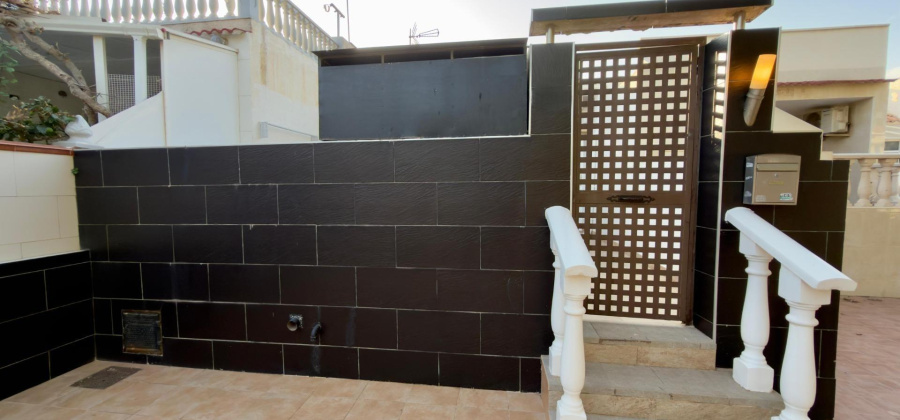 Torrevieja, Alicante, 2 Bedrooms Bedrooms, ,1 BathroomBathrooms,Bungalow,Resale,0,75632228478667648