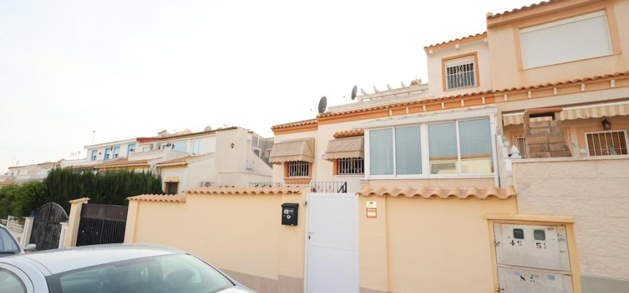 Orihuela Costa, Alicante, 3 Bedrooms Bedrooms, ,1 BathroomBathrooms,Townhouse,Resale,0,209924150718667200