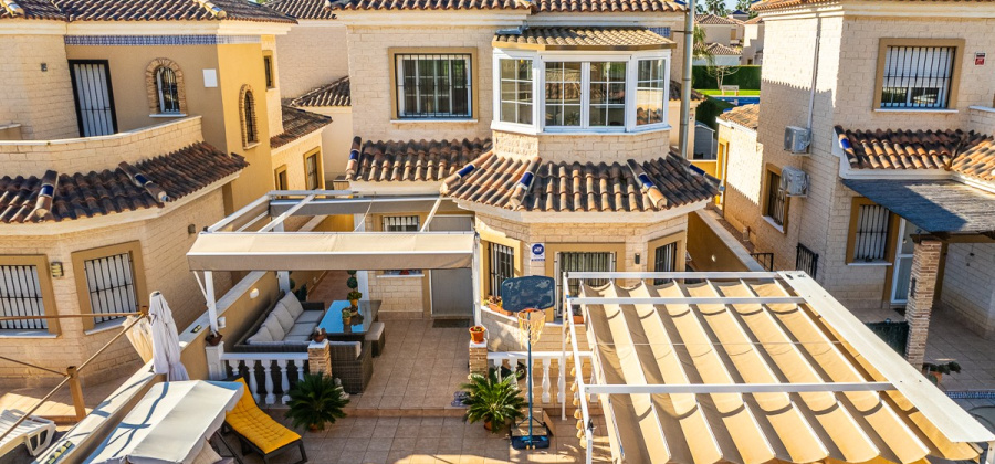 Guardamar del Segura, Alicante, 2 Bedrooms Bedrooms, ,2 BathroomsBathrooms,Villa,Resale,0,10353673137484692