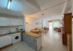 Torrevieja, Alicante, 2 Bedrooms Bedrooms, ,1 BathroomBathrooms,Apartment,Resale,0,75632105615672416