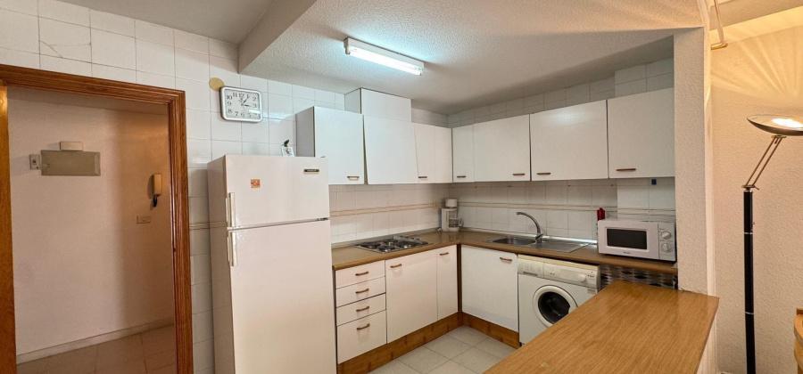 Torrevieja, Alicante, 2 Bedrooms Bedrooms, ,1 BathroomBathrooms,Apartment,Resale,0,75632105615672416